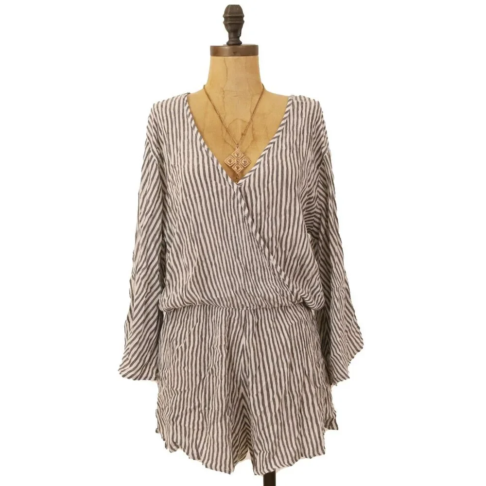 Elan Wrap Cover Up Swim Romper S 3/4 Sleeve Charcoal Gray White Vacay B27